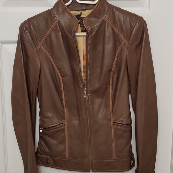 Womens danier leather jacket - Picture 1 of 8